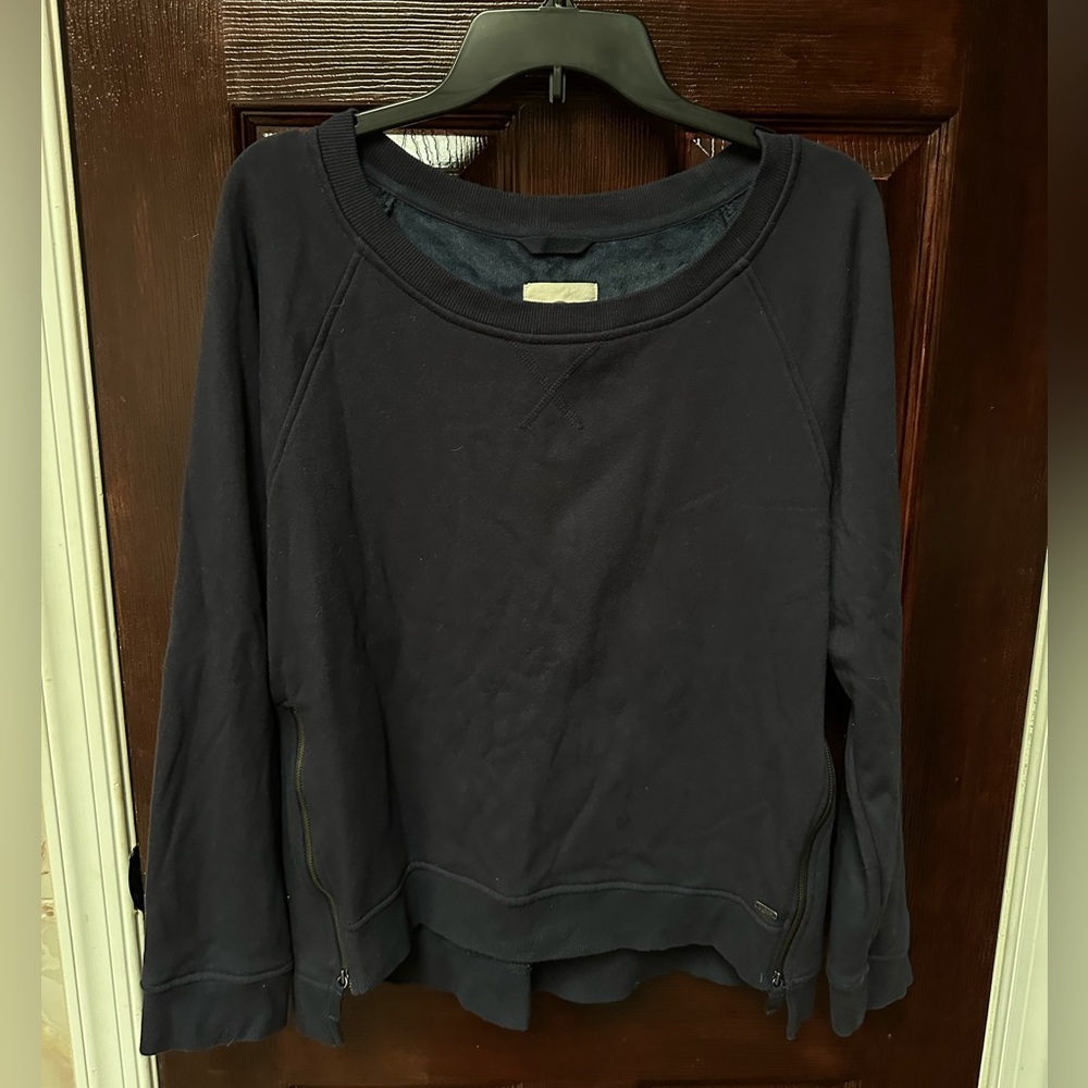 UGG Morgan Sweatshirt with Zipper